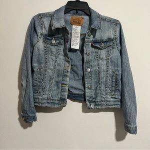 levis denim jean jacket
